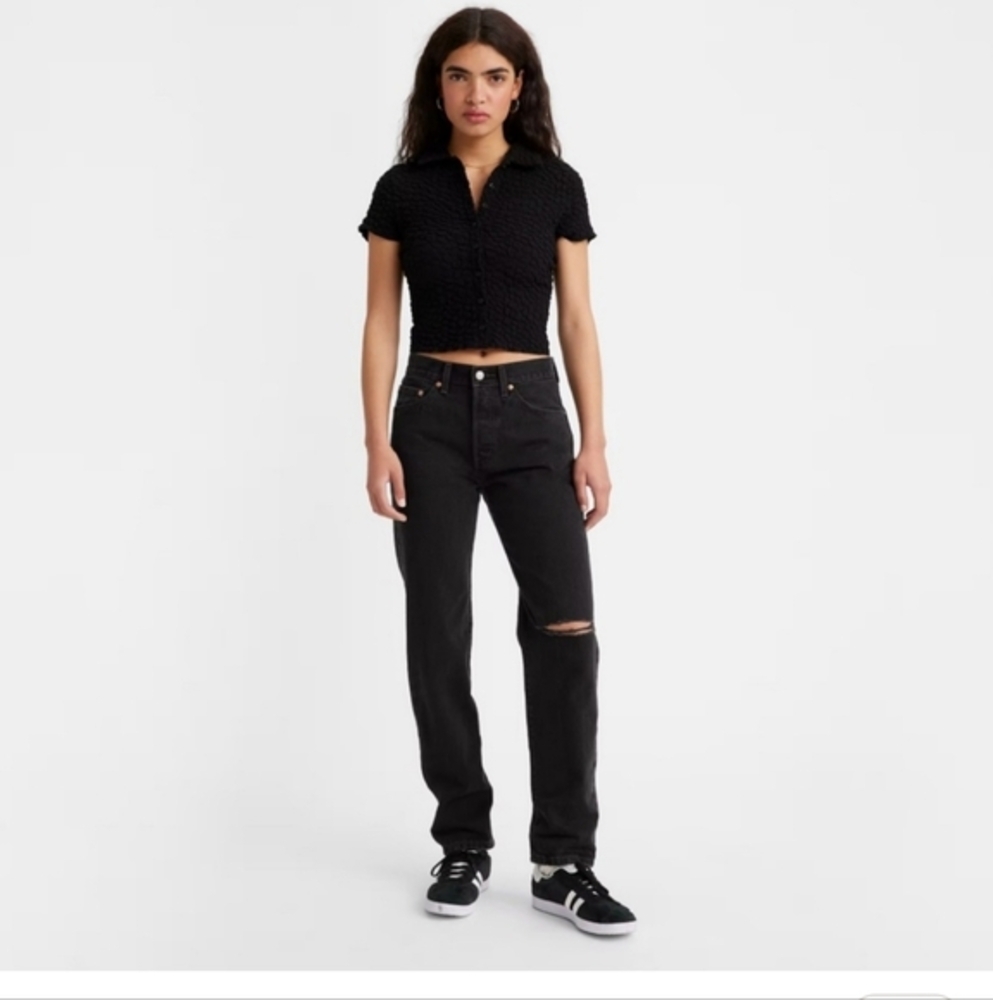 Levi's Women's Premium 501 ‘81 High Rise ripped black Jeans size 26x31 brand new